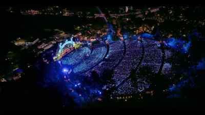 Please welcome to the stage - The Lion King at the Hollywood Bowl