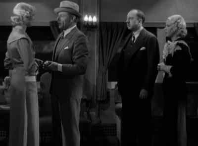 Plebeian you see a detective appears - Murder in the Private Car