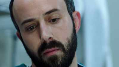 - Pleuritis?
- I think it's a possible pulmonary embolism. - The Resident
