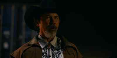 Plus I don't like
the desert at night, - Get Fast