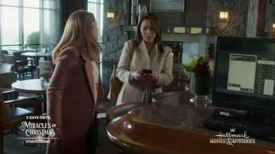 Plus I walked on three hallways
that had security cameras, - Aurora Teagarden Mysteries: Reunited and It Feels So Deadly
