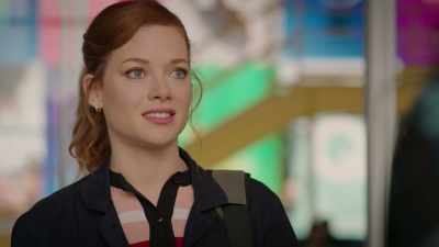 Plus, you really need to step up
your game for the party. I mean, - Zoey's Extraordinary Playlist