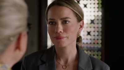 Plus, the sellers are highly
motivated, meaning divorcing. - Savoring Paris