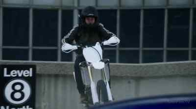 Police, freeze!
VINCENT: Hey, hey, hey! - Beauty and the Beast