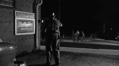 Police. Hey, you, there's a fight. - The Phenix City Story