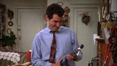 Police. Open up! - Seinfeld