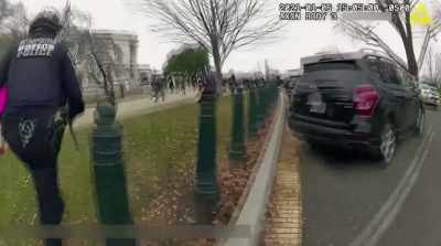 (police radio chatter) - Four Hours at the Capitol