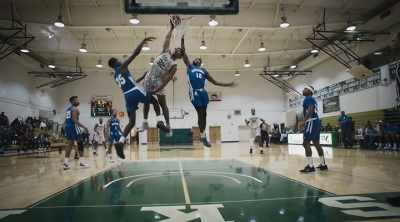 Polynice to a cutting Allen
with a tomahawk jam. - Last Chance U: Basketball