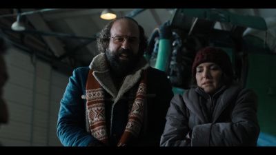 Poor bird, you're freezing. - Stranger Things