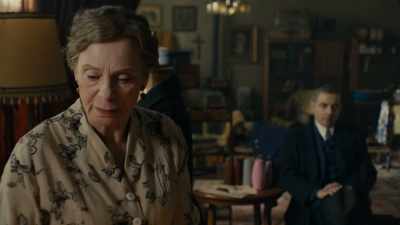 Poor child? I don't think so. - Maigret in Montmartre