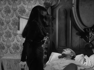 Poor darling. He was sleepy. - The Addams Family