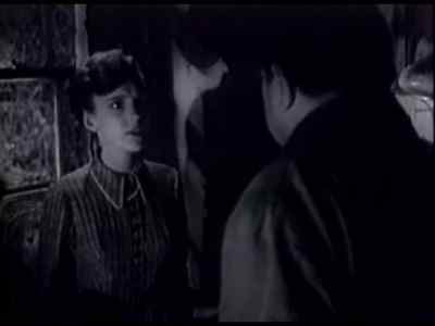 - Pop'll whip me.
- Stop that crying. Stop it! - The Red House