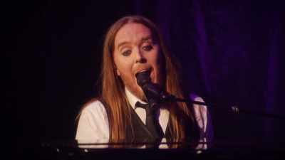 ♫ he popped down to Dandenong
and just like that - Tim Minchin: Back