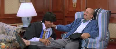 Pops, you're right. - Dilwale Dulhania Le Jayenge