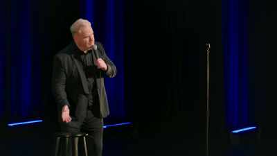 "Porque não vem connosco?" - Jim Gaffigan: Dark Pale