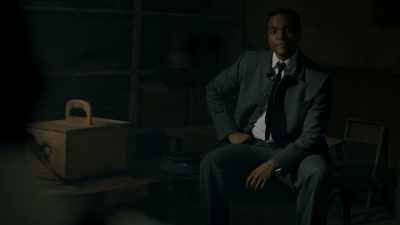 (porters laugh) - The Porter