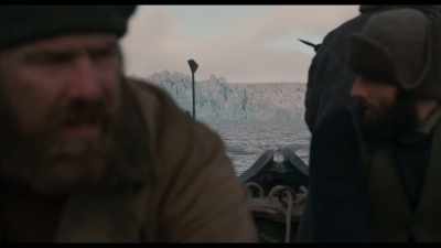 Portside, hold.
Starboard, make way! - The North Water