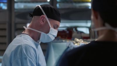 ♪ Postman Pat,
Postman Pat ♪ - Grey's Anatomy