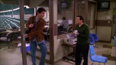 £­ Hey.
£­ So? - Everybody Loves Raymond
