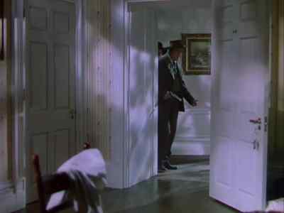 - [Pounding Continues]
- Come out or I'll shoot! - The Return of Frank James