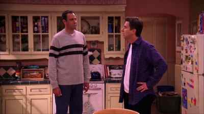 [pounding] - Everybody Loves Raymond