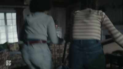 [pounding] - Slumber Party Massacre