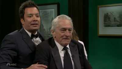 ‫Pounds.
‫You'll be gaining 9 inches.
‫See they give you a - SNL50: The Anniversary Special