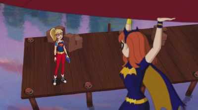 Pow! Underwater city
seeking pod on. - DC Super Hero Girls: Legends of Atlantis