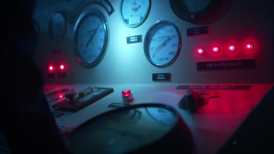           [powering up] - Black Lightning
