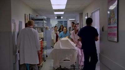 Prep, get her to OR 3. - Criminal Minds