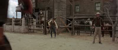 Prepara tre casse. - A Fistful of Dollars