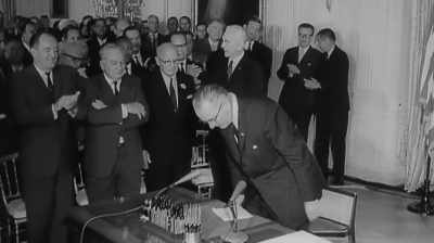 President johnson calls
for all americans - The Green Book: Guide to Freedom