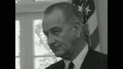 President Johnson quickly
appointed a commission - JFK: What The Doctors Saw