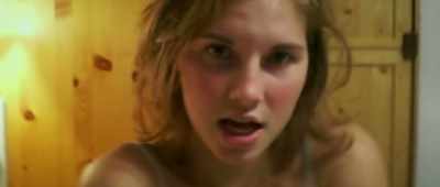 Pretty blonde girl, 20-something. - Amanda Knox