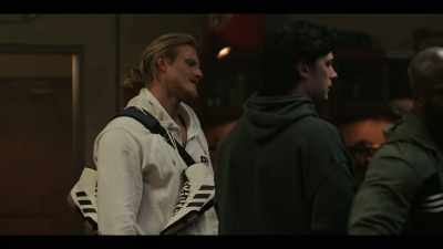 Pretty boy over there
wrestling a new guy - Heels