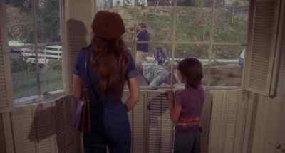 Pretty grim, huh? - Fun with Dick and Jane