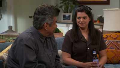 Pretty soon this chica
will be more fluent than JLo. - Lopez vs Lopez