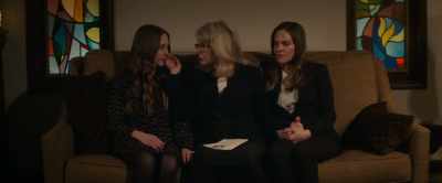 Pretty. What's the matter? - What They Had