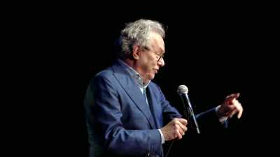 Prevagen, for those of you
who don't know, - Lewis Black: Thanks for Risking Your Life