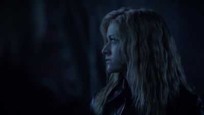 PREVIOUSLY ON "ARROW"... - Arrow