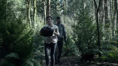 Previously on "arrow"... - Arrow