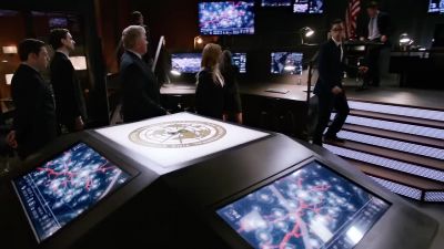 - Previously on
"Legends of Tomorrow"... - DC's Legends of Tomorrow