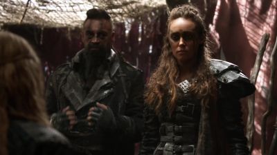 Previously on "The 100"... - The 100