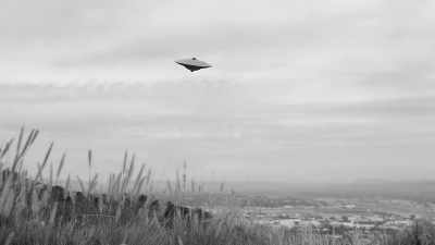 Previously the news media
often treated UFO reports - Alien Chronicles: Top UFO Encounters