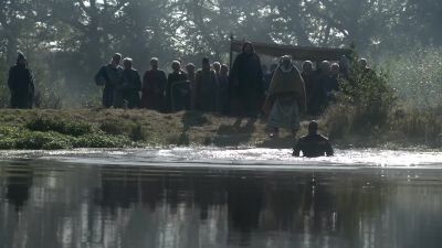 (priest praying in
french) - Vikings