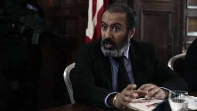- Prime Minister, it will take four hours - Age of the Living Dead