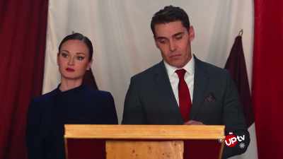 (princess miranda
speaking russian) - Christmas with a Prince: Becoming Royal