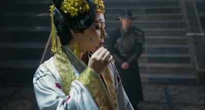 Princess, please forgive us.
We were unable to find your father. - Iron Mask