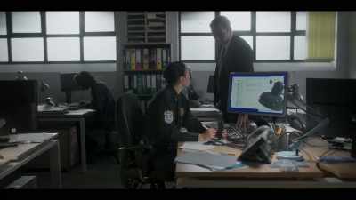 Prioritize suspects
with a criminal record - Girl in the Video