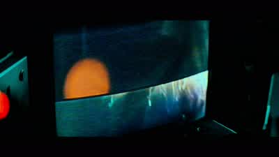 - Pris: Hello. - Blade Runner